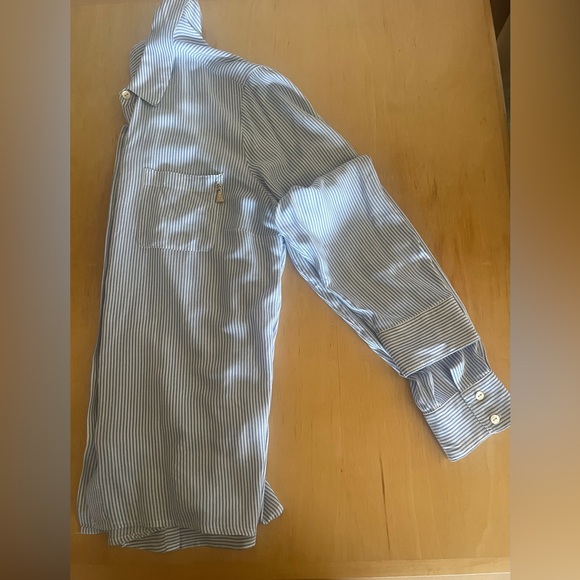 Chico’s Blue/White Striped Blouse, Size 1, 100% Rayon. - Picture 3 of 7